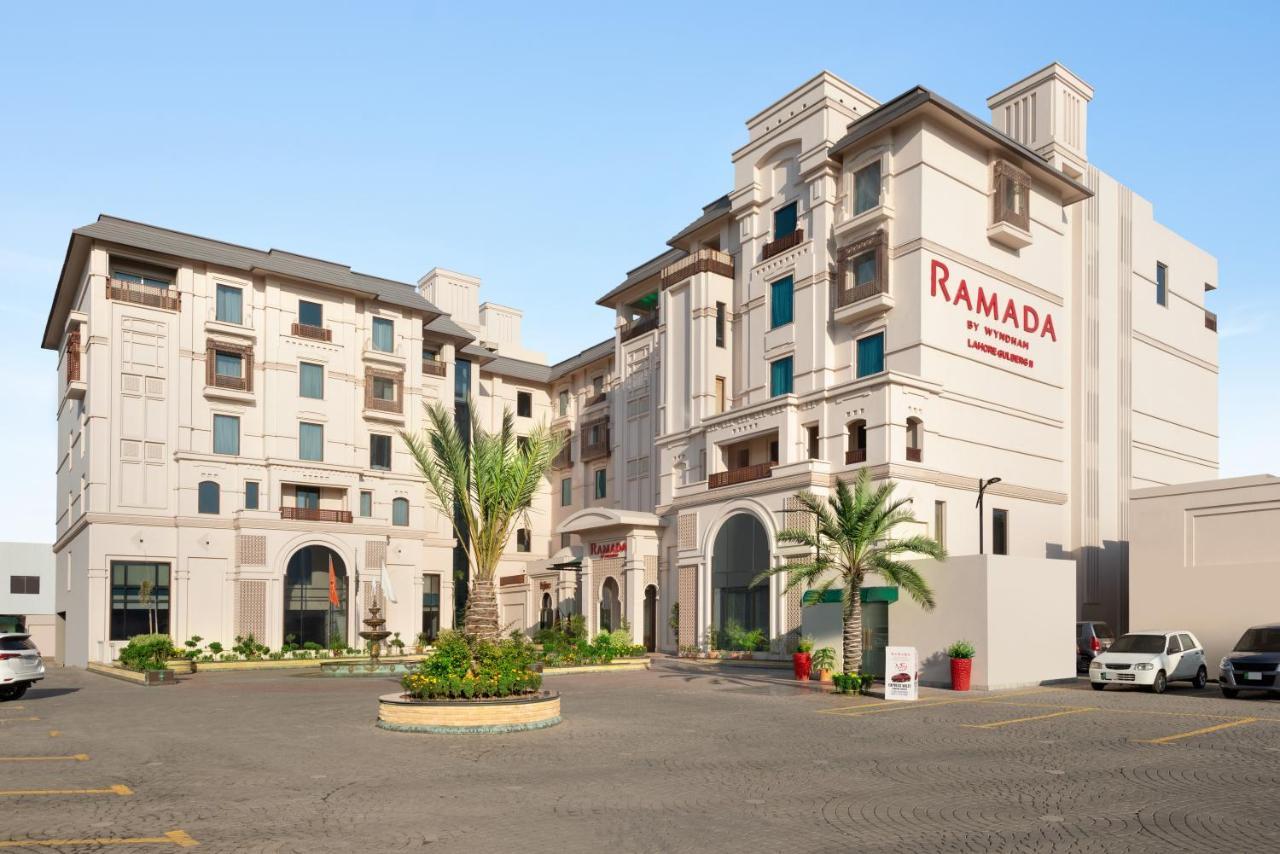 Ramada by Wyndham Lahore Gulberg II Hotel Bagian luar foto